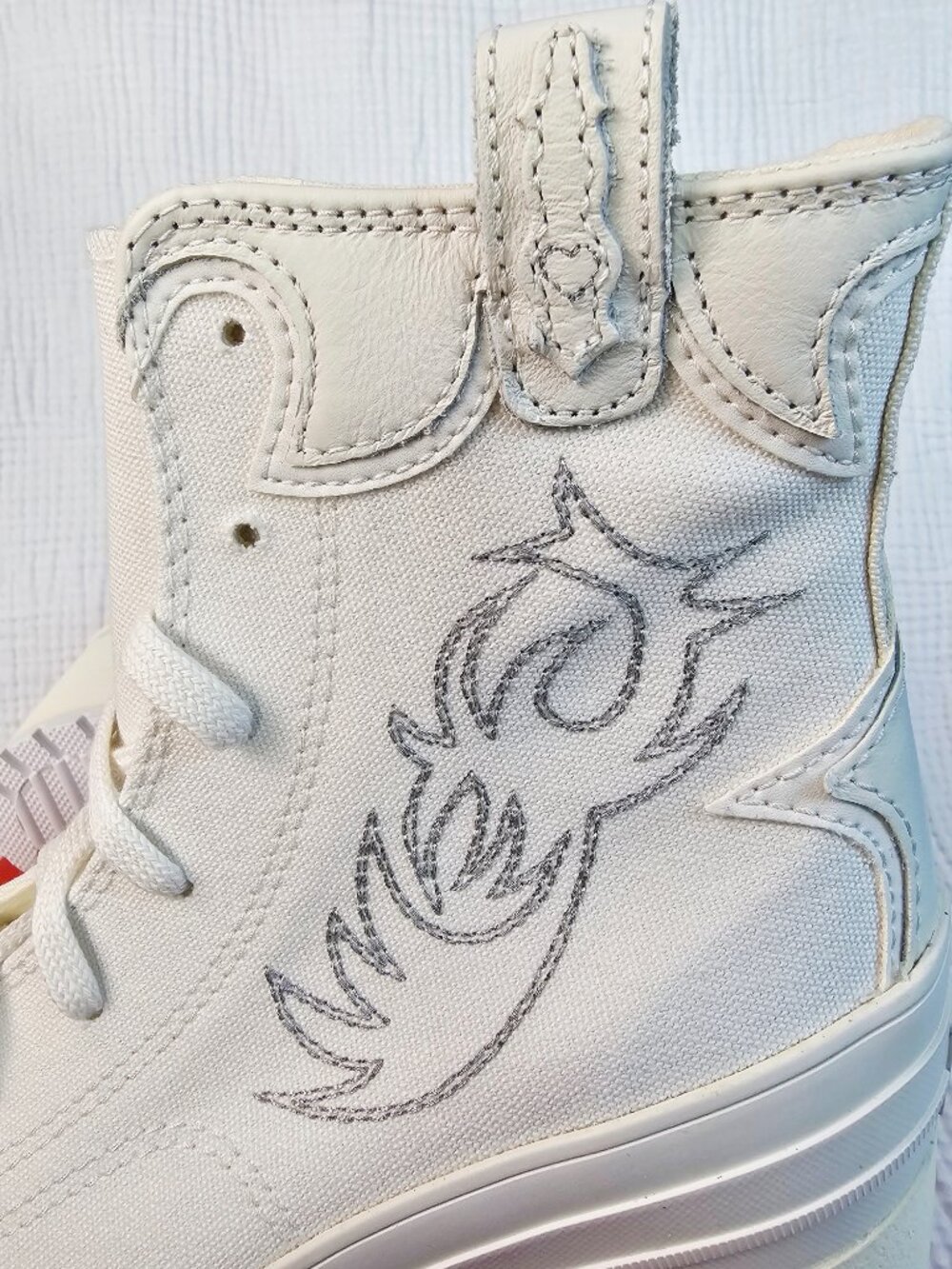 😍NWT😍 Converse Chuck 70 De Luxe Western Heel - Vintage White - Women 8/Men 6 - Picture 6 of 10
